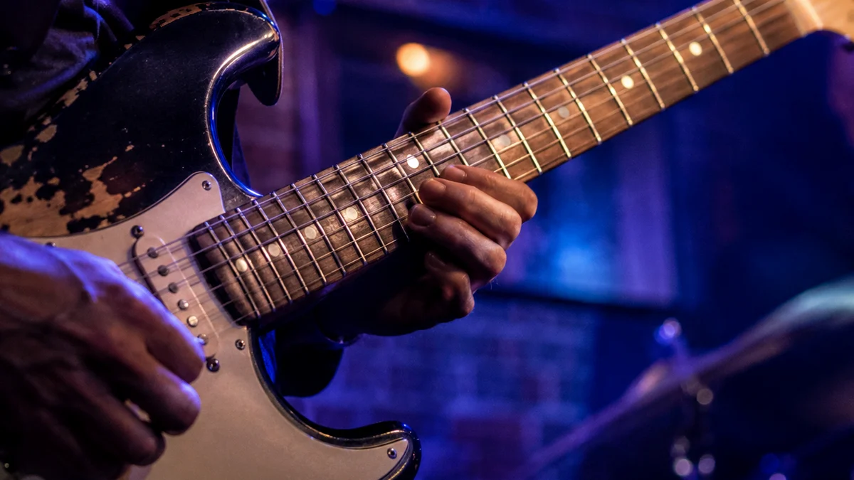 A Minor Chord Guitar Guide: Learn the Essential First Chord cover image