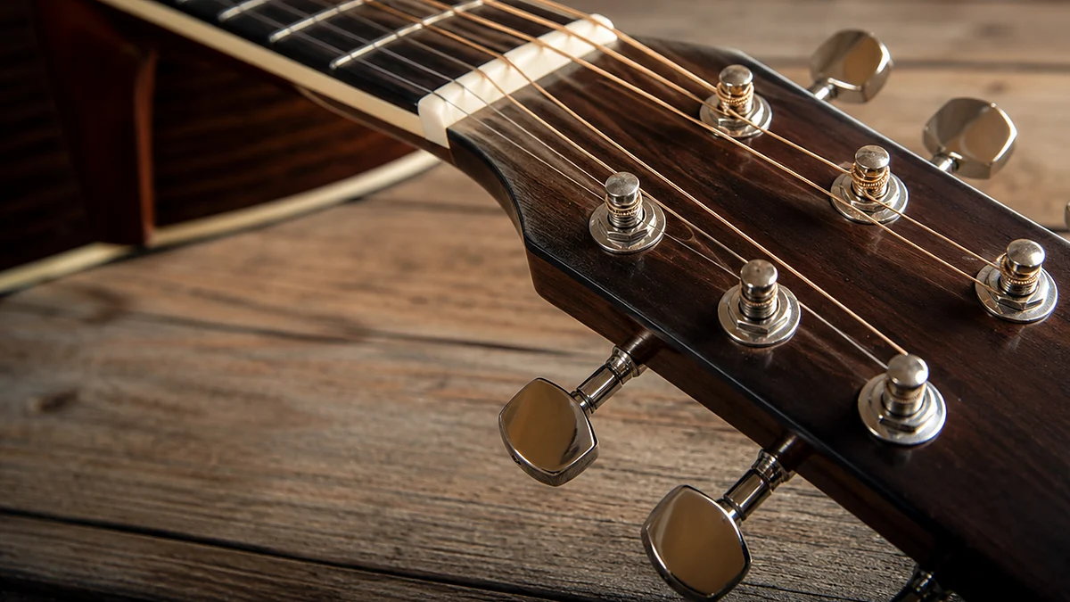 Guitar Tuning Notes in Order: EADGBE Guide cover image